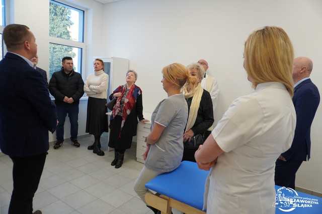 [FOTO] Zobaczcie, jak prezentuje się nowo otwarte Gminne Centrum Rehabilitacji. Kiedy mieszkańcy będą mogli z niego korzystać?