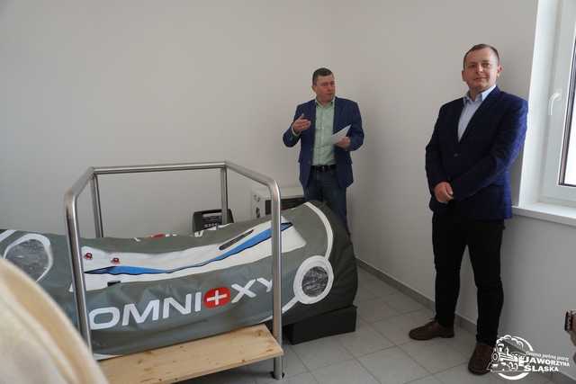 [FOTO] Zobaczcie, jak prezentuje się nowo otwarte Gminne Centrum Rehabilitacji. Kiedy mieszkańcy będą mogli z niego korzystać?