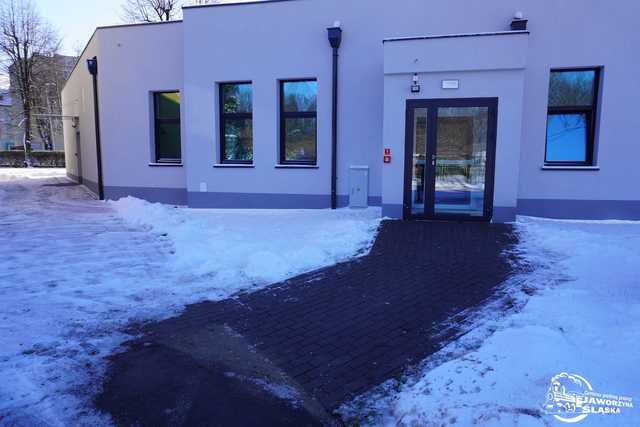 [FOTO] Zobaczcie, jak prezentuje się nowo otwarte Gminne Centrum Rehabilitacji. Kiedy mieszkańcy będą mogli z niego korzystać?