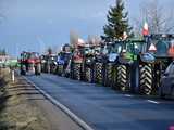 [WIDEO, FOTO] Rolnicy protestowali na krajowej piątce w Strzegomiu