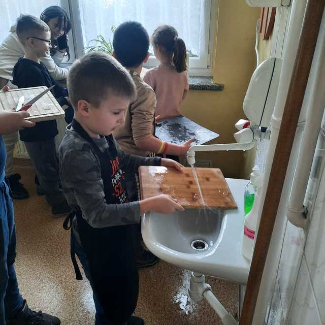 [FOTO] Zimowy wypoczynek ze Szkołą Podstawową w Witoszowie Dolnym