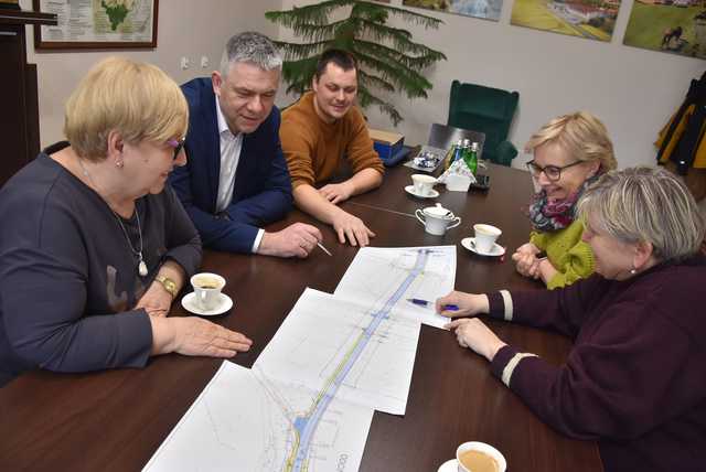 Dyskutowali nad przebudową drogi wojewódzkiej nr 382 na odcinku Boleścin-Grodziszcze