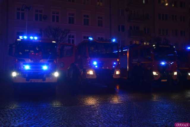 [FOTO] Nowe wozy strażackie trafiły do gminnych jednostek OSP. Przekazano je podczas podniosłej uroczystości