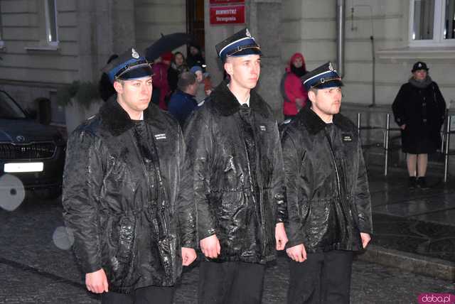 [FOTO] Nowe wozy strażackie trafiły do gminnych jednostek OSP. Przekazano je podczas podniosłej uroczystości