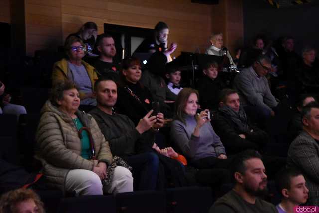 [FOTO, WIDEO] Znamy kwotę! Strzegom wspierał orkiestrę. Za nami 32. Finał WOŚP