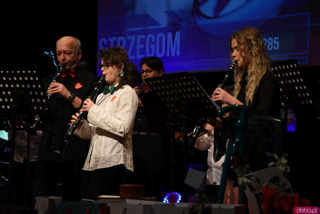 [FOTO, WIDEO] Znamy kwotę! Strzegom wspierał orkiestrę. Za nami 32. Finał WOŚP