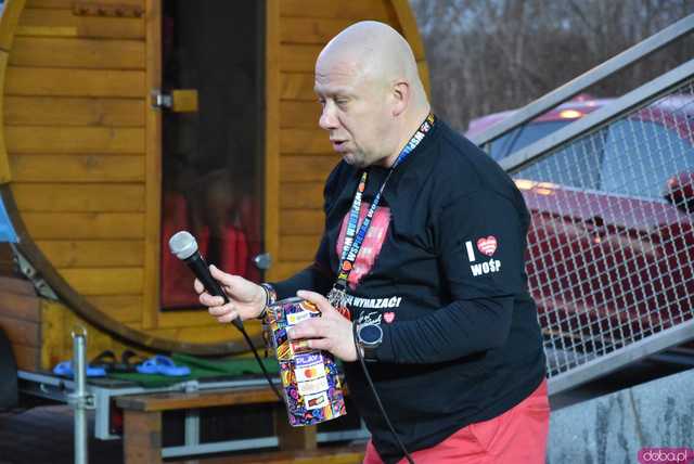 [FOTO] AKTUALIZACJA: Wiemy, ile zebrano! Morsowanie, liczne występy i moc atrakcji podczas 32. Finału WOŚP w Jaroszowie