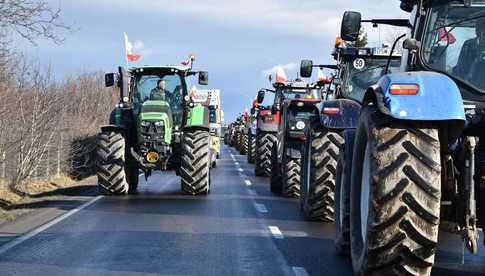 Rolnicy ponownie zaprotestują! Gdzie i kiedy strajki w naszym powiecie i okolicach? [MAPA]