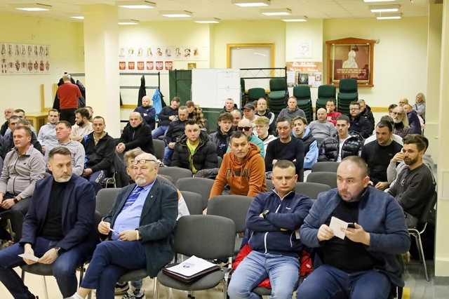 [FOTO] Poznajcie nowy zarząd KS Zjednoczeni Żarów! 