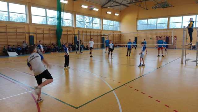 [FOTO] Rywalizowali w Turnieju Piłki Siatkowej Szkół Podstawowych Gminy Strzegom