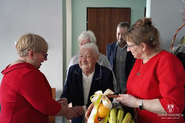 [FOTO] Pani Janina z Pszenna obchodziła 100. urodziny! 