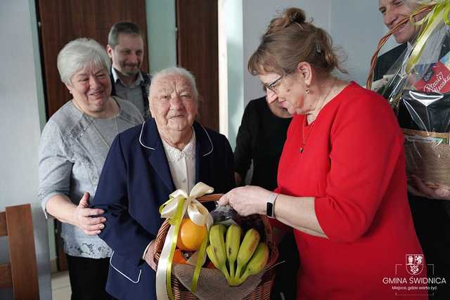 [FOTO] Pani Janina z Pszenna obchodziła 100. urodziny! 