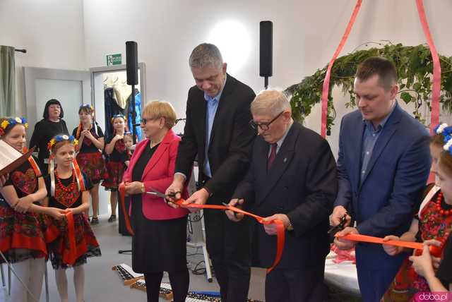 [FOTO] Uroczyste otwarcie nowej stanicy rowerowej połączone ze Spotkaniem Noworocznym w Bystrzycy Dolnej