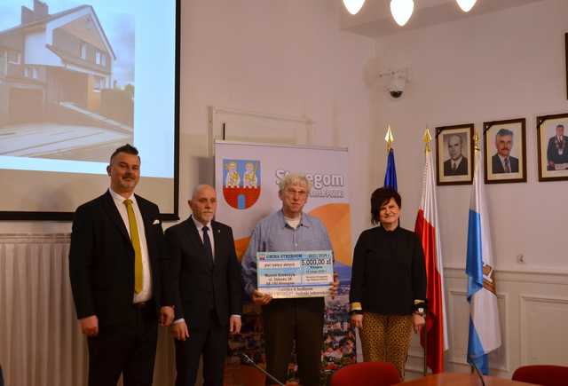 [WIDEO, FOTO] Kto został nagrodzony w gminnym konkursie Odnów i wygraj!? Uhonorowano laureatów podczas uroczystej gali