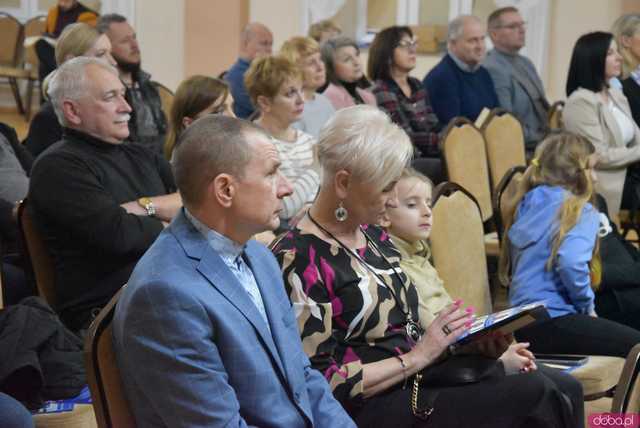 [FOTO] Podsumowali kadencję i zapowiedzieli wizję na rozwój gminy podczas konwentu wyborczego