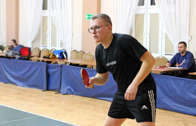 [FOTO] Rywalizowali w Turnieju Tenisa Stołowego w Gniewkowie