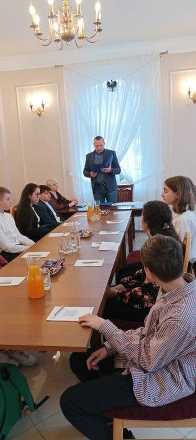 [FOTO] Za nami I posiedzenie Młodzieżowej Rady Gminy Dobromierz