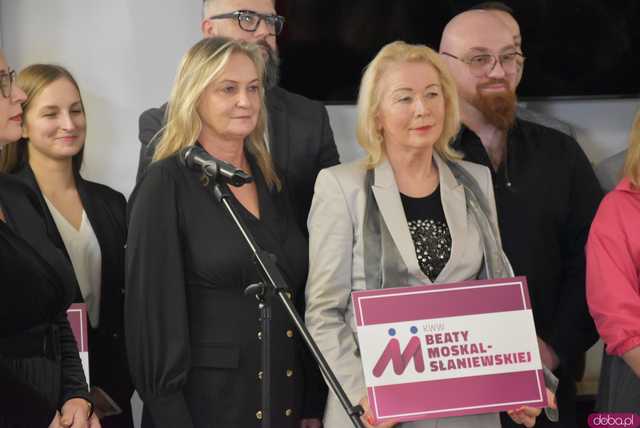 [FOTO] Prezydent Beata Moskal-Słaniewska podsumowała kadencje, nakreśliła wizję na rozwój miasta i przedstawiła kandydatów na radnych z jej komitetu