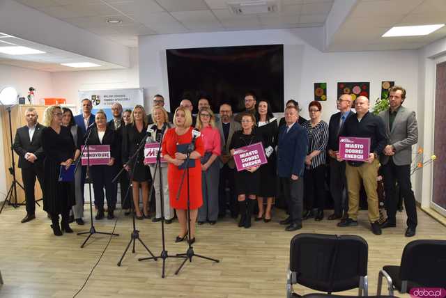 [FOTO] Prezydent Beata Moskal-Słaniewska podsumowała kadencje, nakreśliła wizję na rozwój miasta i przedstawiła kandydatów na radnych z jej komitetu