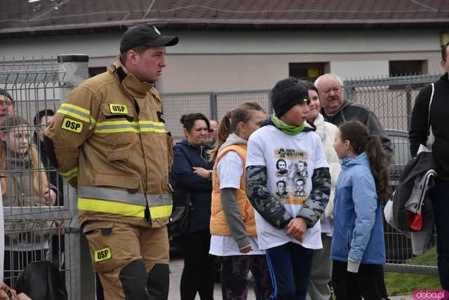 [FOTO] Upamiętnili Żołnierzy Wyklętych i pobiegli Tropem Wilczym w Roztoce