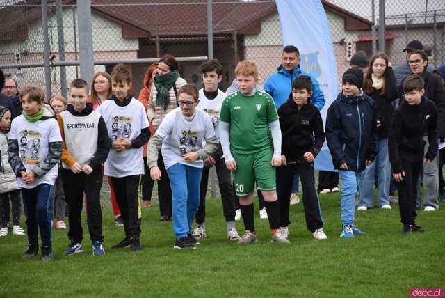 [FOTO] Upamiętnili Żołnierzy Wyklętych i pobiegli Tropem Wilczym w Roztoce