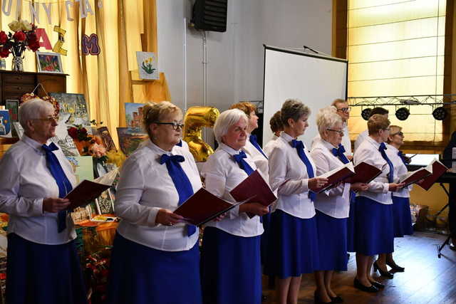 [FOTO] Świebodzicki Klub Seniora świętował jubileusz 5-lecia