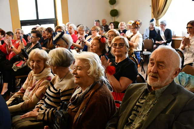 [FOTO] Świebodzicki Klub Seniora świętował jubileusz 5-lecia