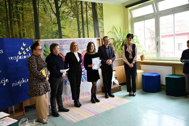 [FOTO] Słowem uskrzydleni. Rozstrzygnięto Miejski Etap XXVII Dolnośląskiego Konkursu Recytatorskiego Pegazik w Świebodzicach