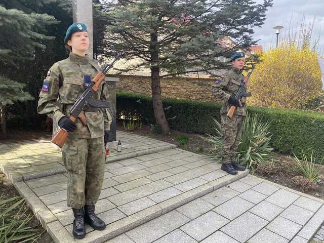 [FOTO] Przyrzeczenie adeptów Związku Strzeleckiego w Jaroszowie