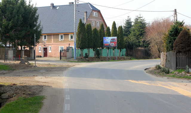 [FOTO] Powstaną nowe chodniki w Roztoce