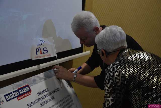[WIDEO, FOTO] PiS zaprezentowało kandydatów do rady powiatu i główne punkty programu wyborczego