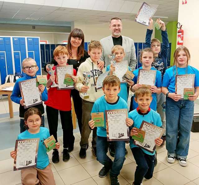 [FOTO] Rywalizowali w Otwartych Mistrzostwach Żarowa w szachach