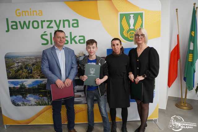 [FOTO] Stypendia sportowe i artystyczne rozdane