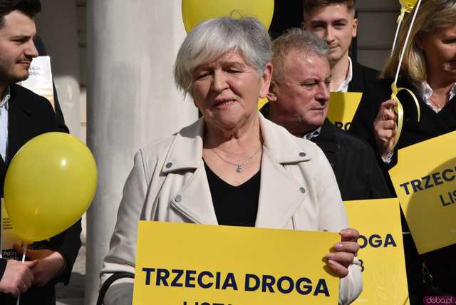 [WIDEO, FOTO] KWW Trzecia Droga zaprezentował kandydatów do rady powiatu. Wspierała ich posłanka Leo