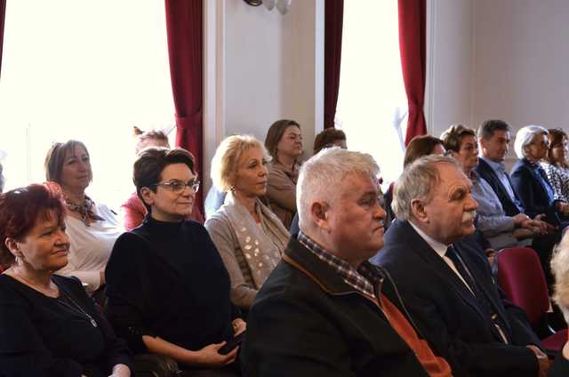 [FOTO] Odznaki dla zasłużonych, podsumowanie inwestycji. Ostatnia sesja rady miejskiej bieżącej kadencji za nami