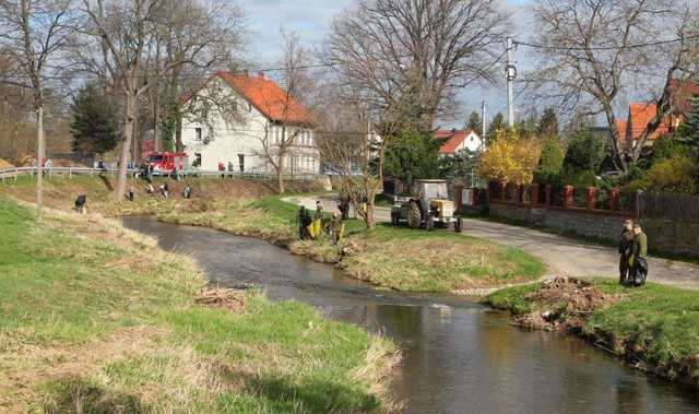 [FOTO] Posprzątali Nysę Szaloną