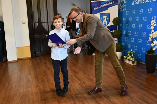  [FOTO] Stypendia i nagrody dla zawodników i trenerów rozdane 