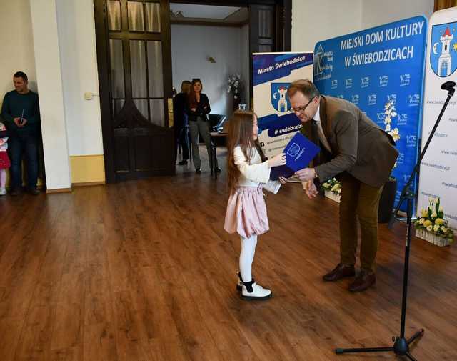  [FOTO] Stypendia i nagrody dla zawodników i trenerów rozdane 