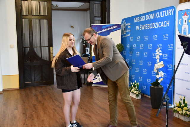  [FOTO] Stypendia i nagrody dla zawodników i trenerów rozdane 