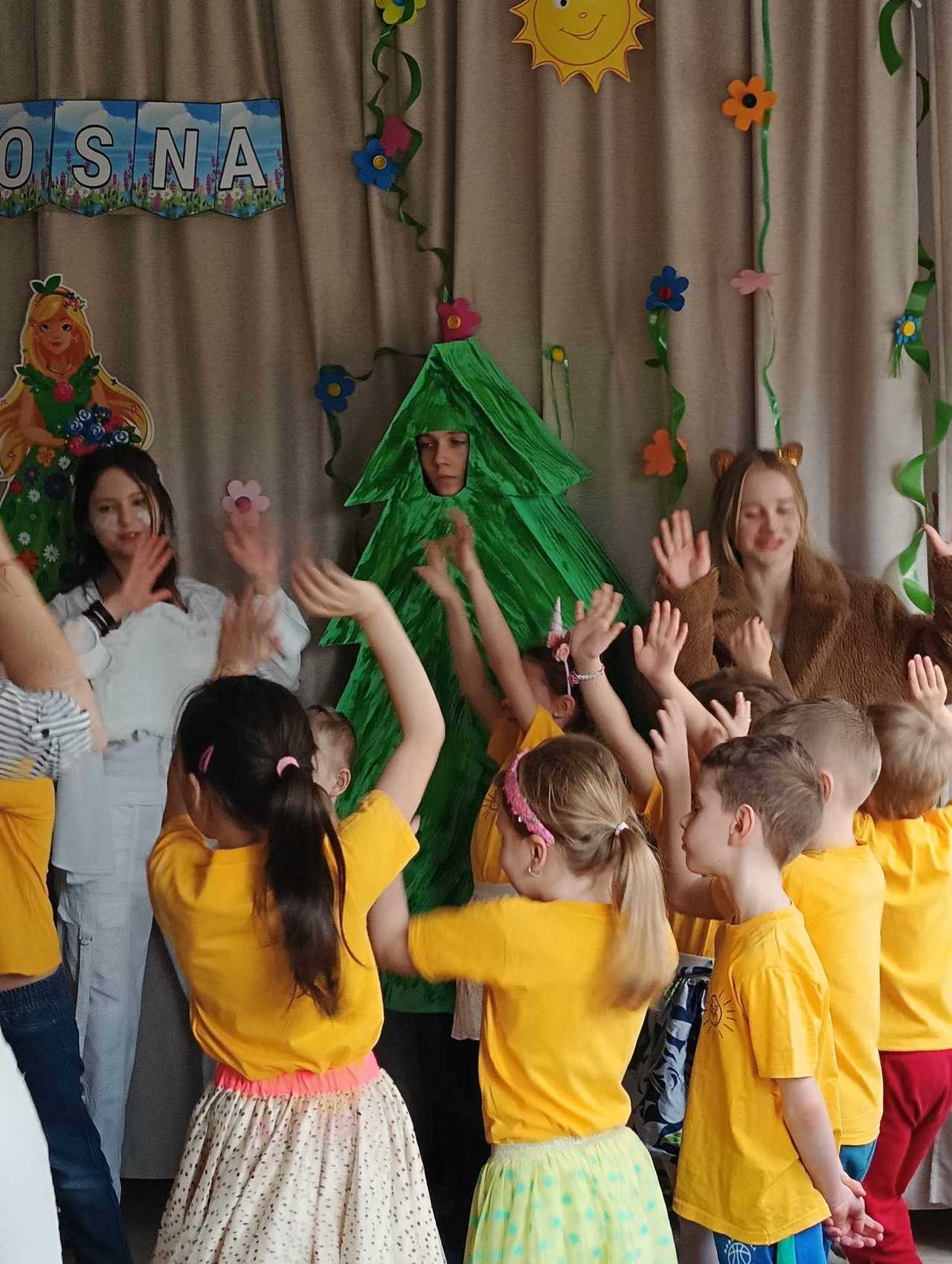 [FOTO] Powitanie wiosny i urodziny przedszkola Słoneczko w Świdnicy