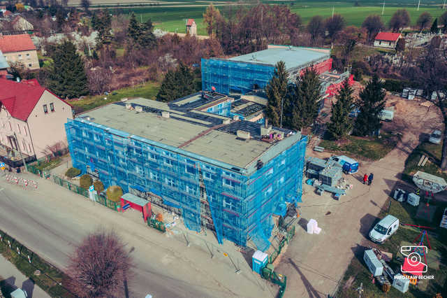 Szkoła w Imbramowicach zyskuje nowy blask [FOTO]