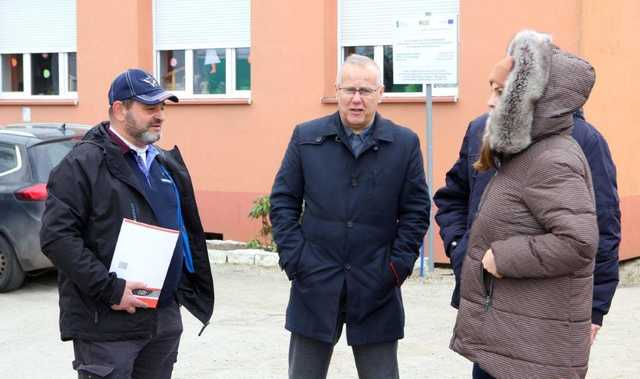 [FOTO] Rozbudowa szkoły w Gniewkowie nabiera tempa