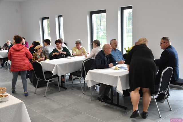 [FOTO] Uroczyste otwarcie Centrum Sportu i Rekreacji ze świetlicą wiejską w Szczepanowie. Zobaczcie, jak prezentuje się nowy obiekt