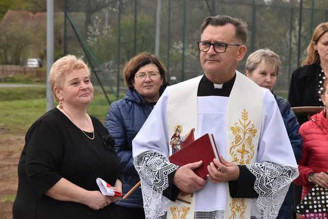 [FOTO] Uroczyste otwarcie Centrum Sportu i Rekreacji ze świetlicą wiejską w Szczepanowie. Zobaczcie, jak prezentuje się nowy obiekt