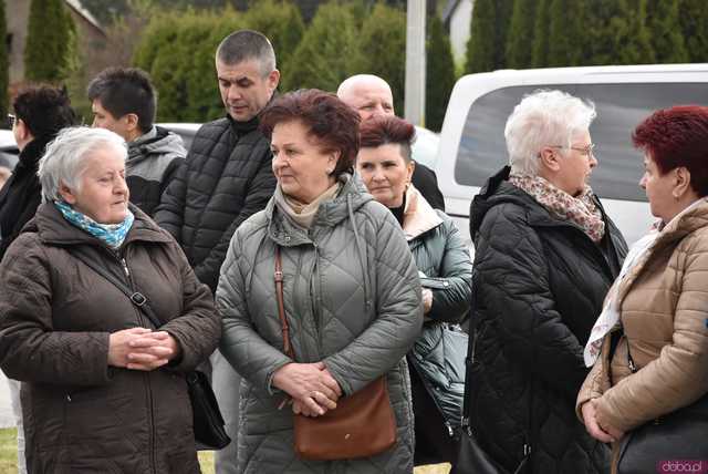 [FOTO] Uroczyste otwarcie Centrum Sportu i Rekreacji ze świetlicą wiejską w Szczepanowie. Zobaczcie, jak prezentuje się nowy obiekt