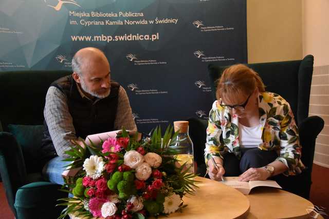 [FOTO] Za nami spotkanie autorskie z Moniką Bisek-Grąz