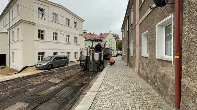 [FOTO] Rozpoczęto remont ulicy Kościelnej w Dobromierzu