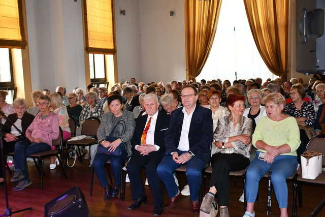 [FOTO] Janusz Cedro porwał świebodzicką publiczność