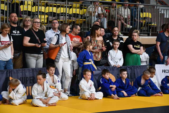 [FOTO] Rywalizowali w Super Lidze Judo w Świebodzicach