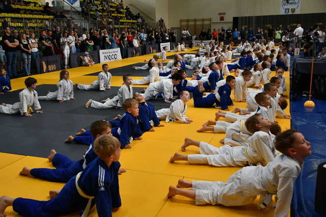 [FOTO] Rywalizowali w Super Lidze Judo w Świebodzicach